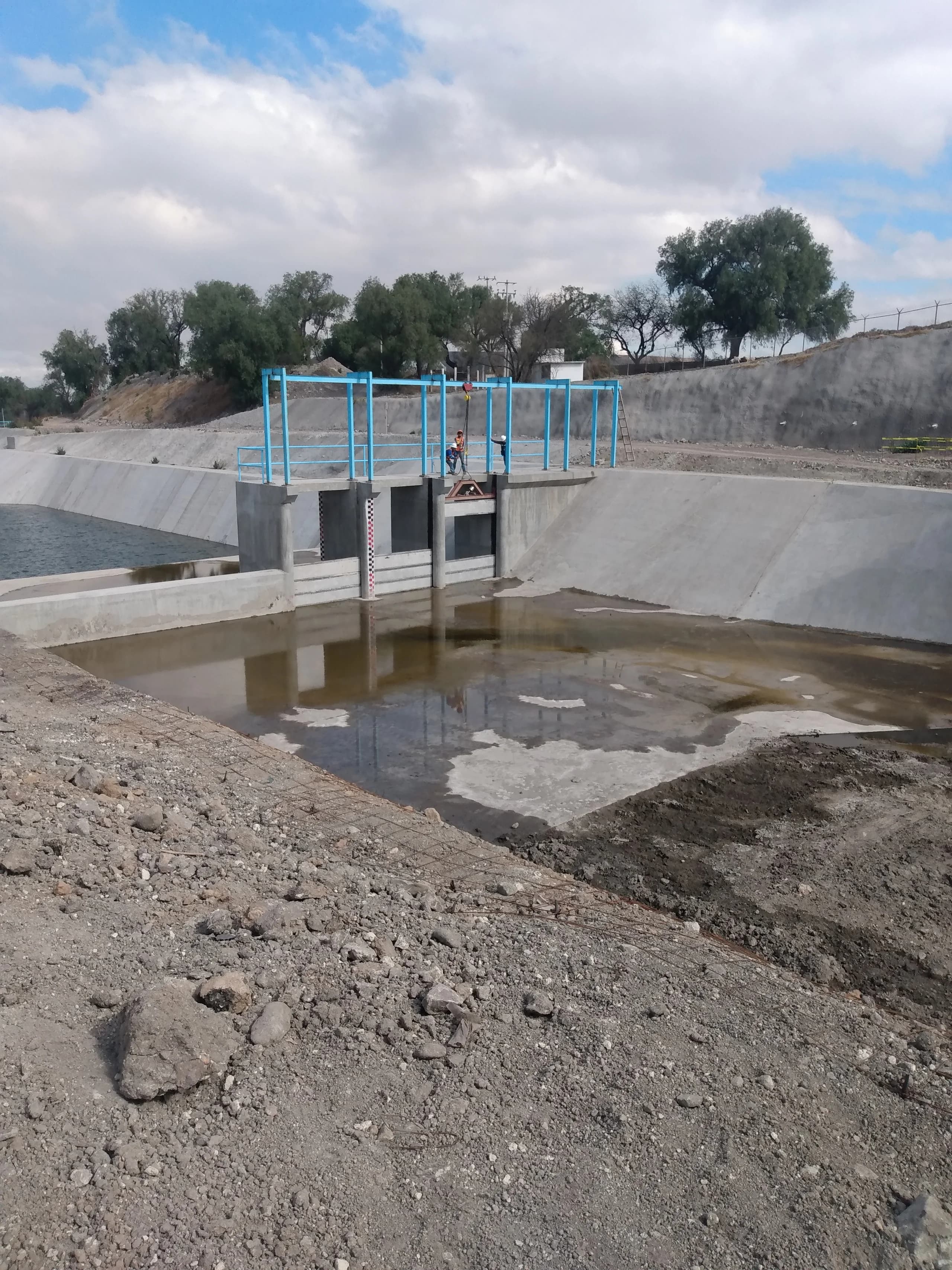 Manejo de caudales — Túnel Emisor Central y Oriente