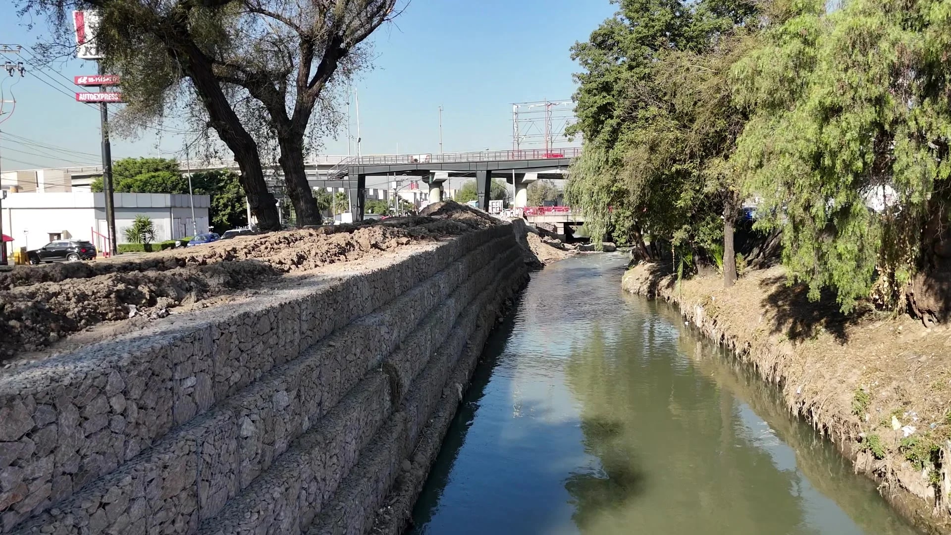 Desazolve y rehabilitación de bordos — Río Tlalnepantla — vista 6