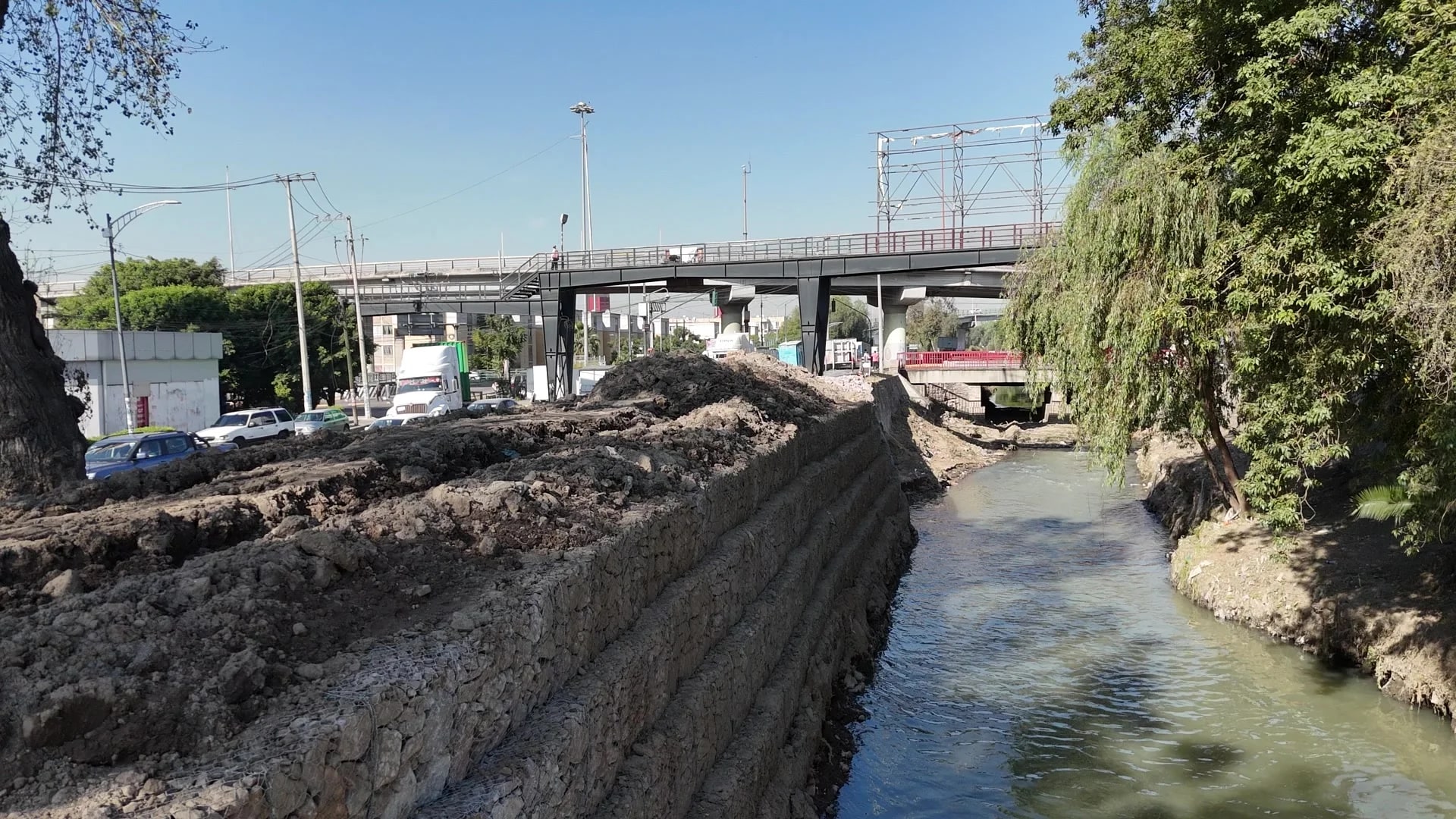Desazolve y rehabilitación de bordos — Río Tlalnepantla — vista 7
