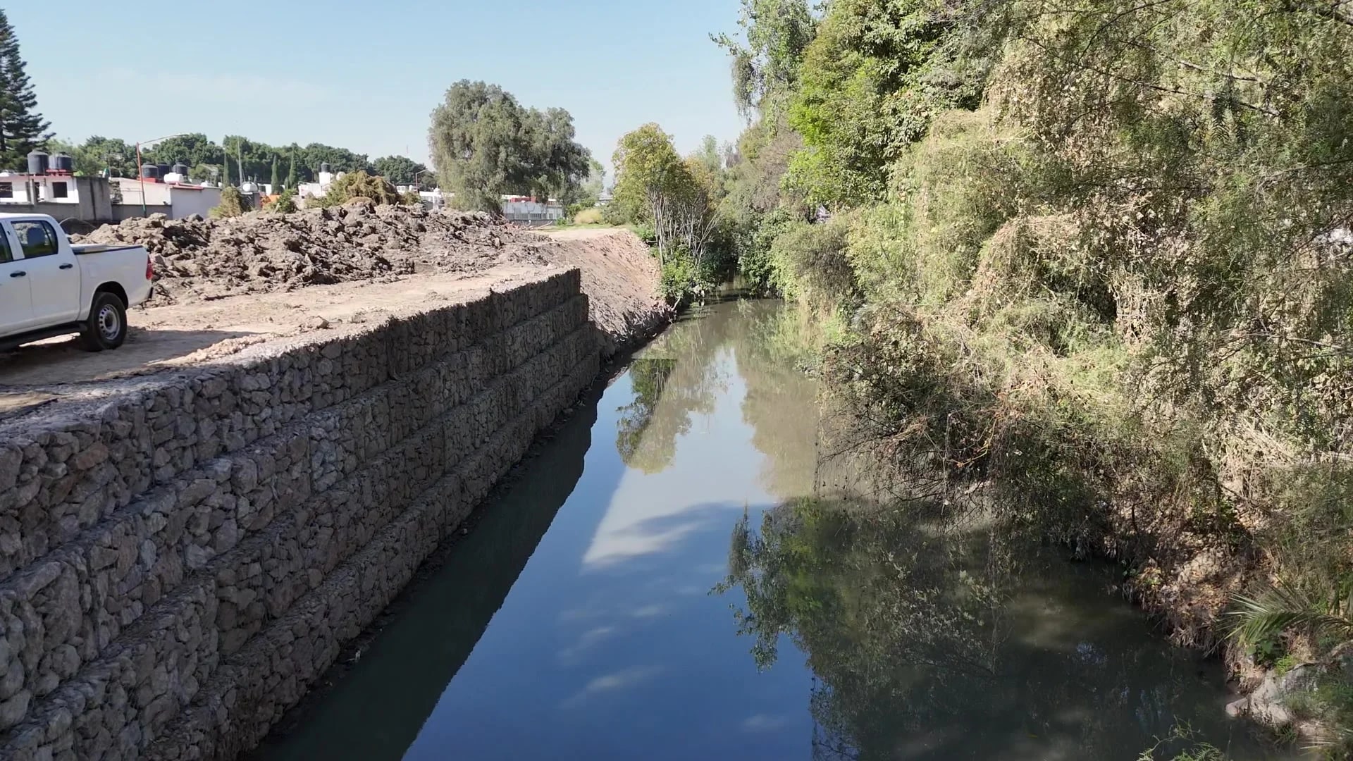 Desazolve y rehabilitación de bordos — Río Tlalnepantla — vista 9